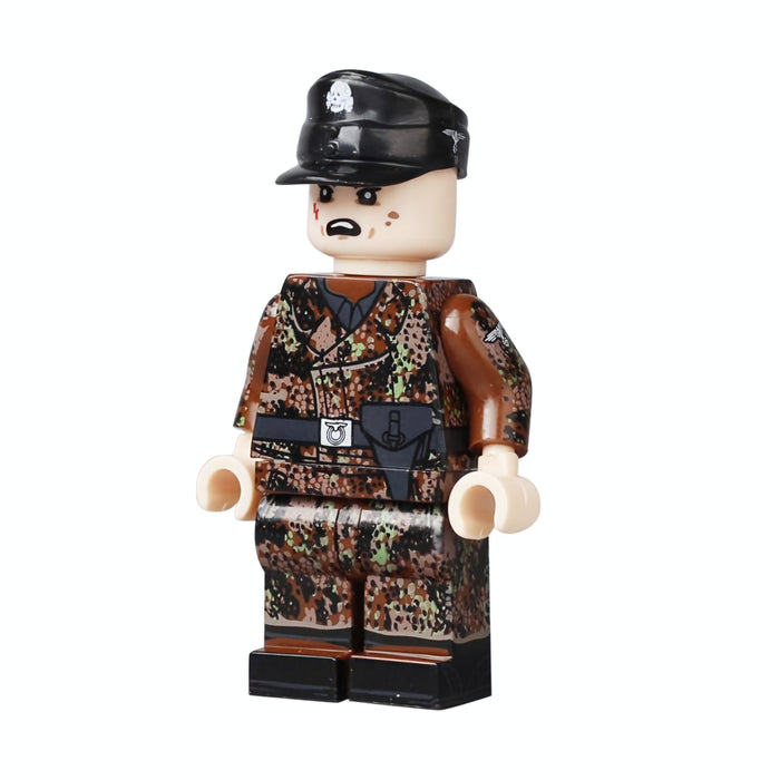 WW2 German Oberschutze soldier with "Erbsenmuster Camo"