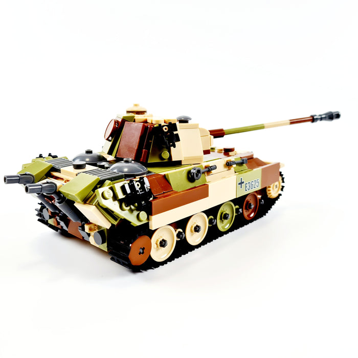 WW2 German Panther AUSF.D Medium Tank build kit