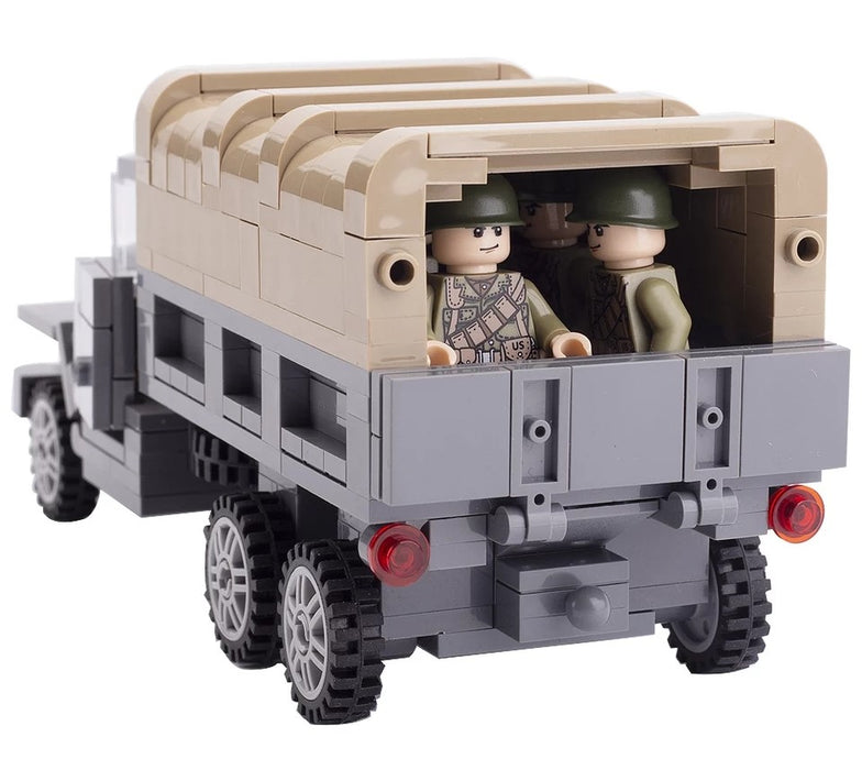 WW2 US soldiers inside a Jimmy truck