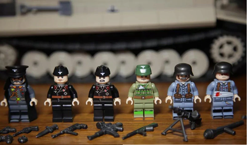 WW2 German Tiger Heavy Tank 131