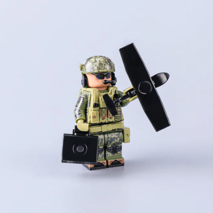 Recon Operator solider with mini drone